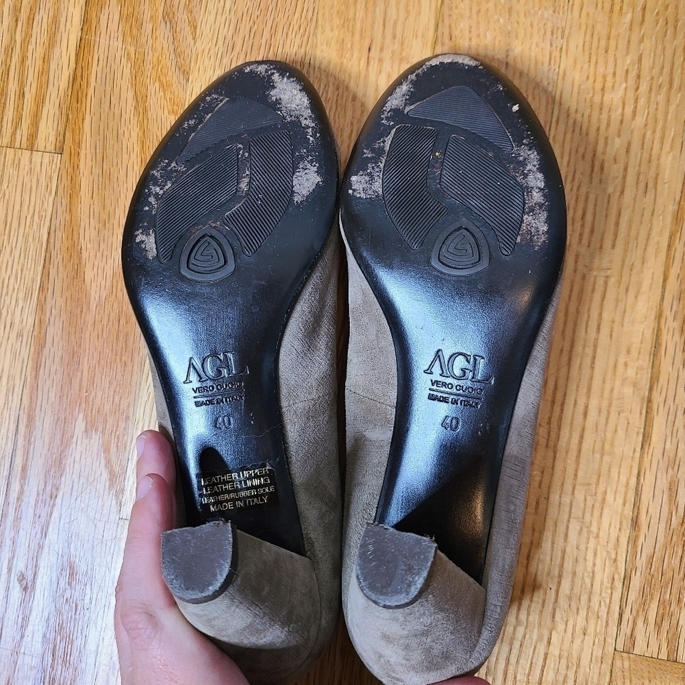 AGL Size 10 Slip On Cone Heeled Pumps - Picture 8 of 9